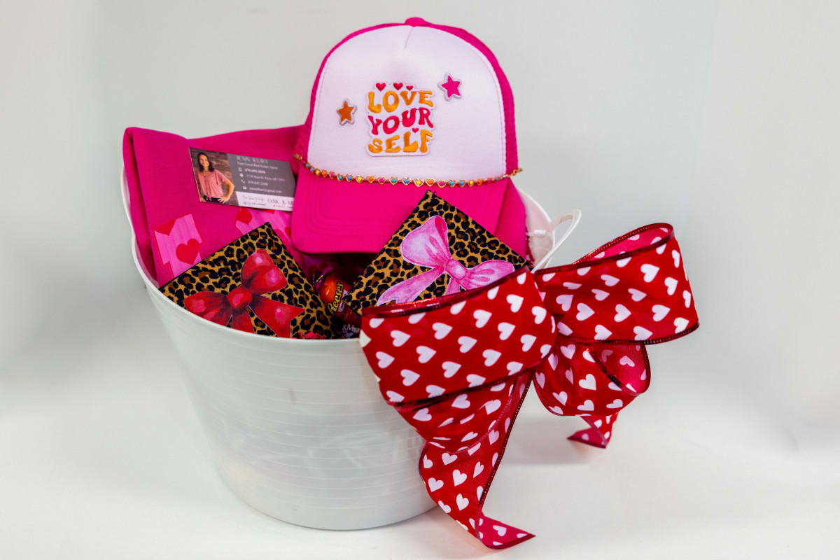 Lot 27 - "Love Yourself" Basket Shirt (L), Hat, Candy