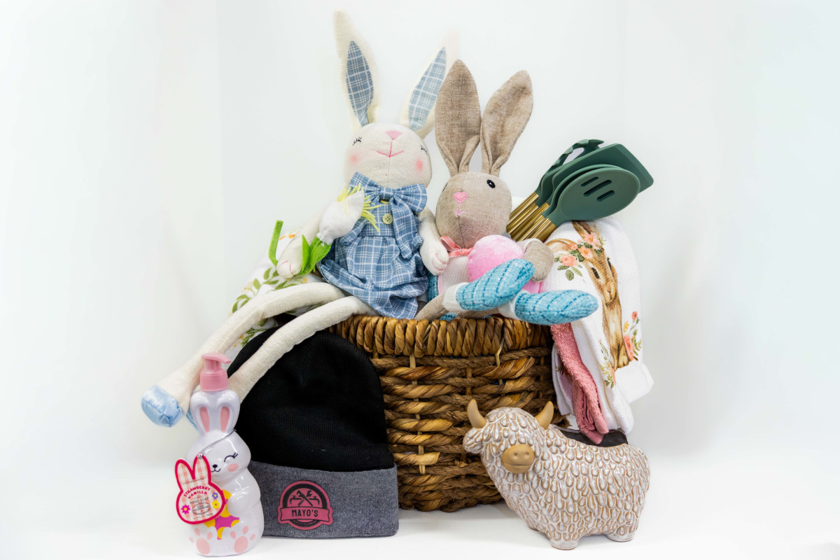 Lot 13 - Easter Basket